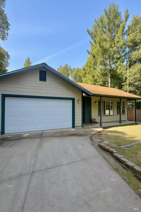 24585 Rose Ter, Willits, CA 95490