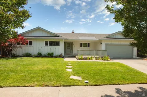 5522 Dupont Dr, Santa Rosa, CA 95409