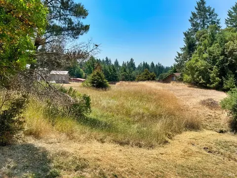 27241 Poppy Dr, Willits, CA 95490 photo 4