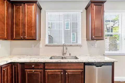 Kitchen - 2152 Eva St, Napa, CA 94559 photo 4 of 5