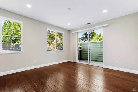 Living - 2152 Eva St, Napa, CA 94559 photo 7 of 9