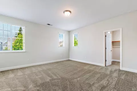 Bedroom - 2152 Eva St, Napa, CA 94559 photo 4 of 10