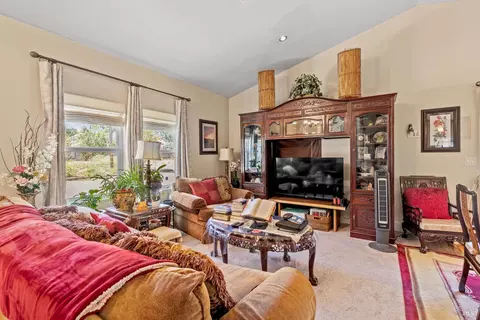 Living - 228-234 Mariposa Dr, Angwin, CA 94508 photo 2 of 5