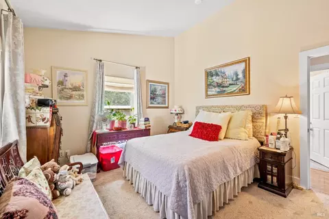 Bedroom - 228-234 Mariposa Dr, Angwin, CA 94508 photo 2 of 6