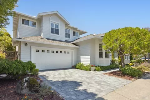 128 Baypoint Dr, San Rafael, CA 94901