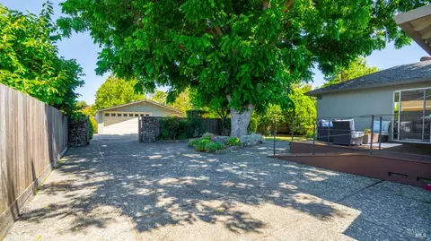 Exterior - 782 Clausing Ave, Novato, CA 94945 photo 3 of 5