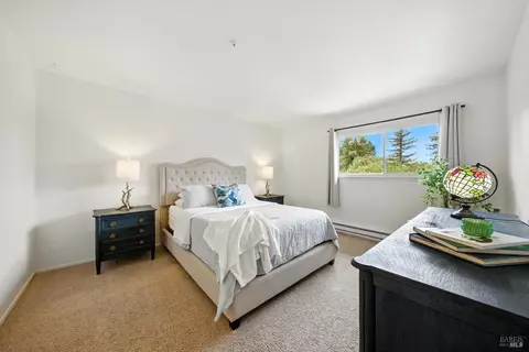8128 Sunflower Dr, Cotati, CA 94931 photo 21