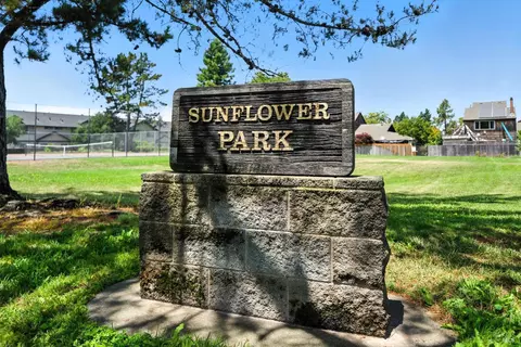 8128 Sunflower Dr, Cotati, CA 94931 photo 40