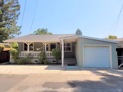 18135 Lucas Ave, Sonoma, CA 95476