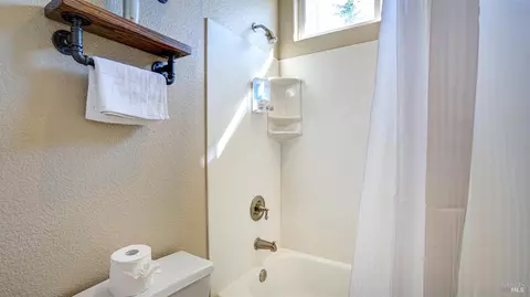 8414 Stomper Dr, Windsor, CA 95492 photo 22