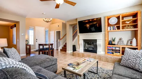 8414 Stomper Dr, Windsor, CA 95492 photo 7