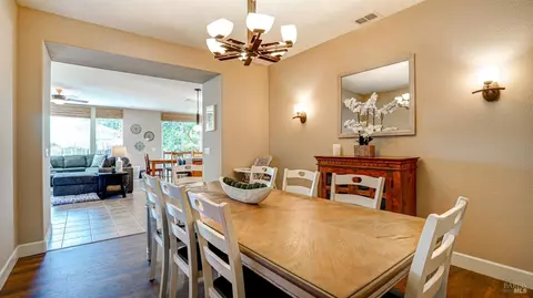 8414 Stomper Dr, Windsor, CA 95492 photo 12