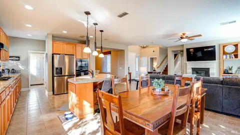 8414 Stomper Dr, Windsor, CA 95492 photo 9