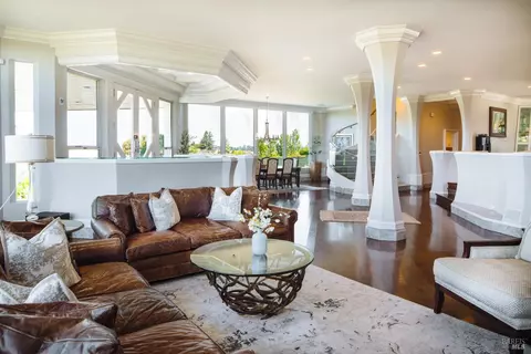 Living - 365 Ely Rd N, Petaluma, CA 94954 photo 1 of 3
