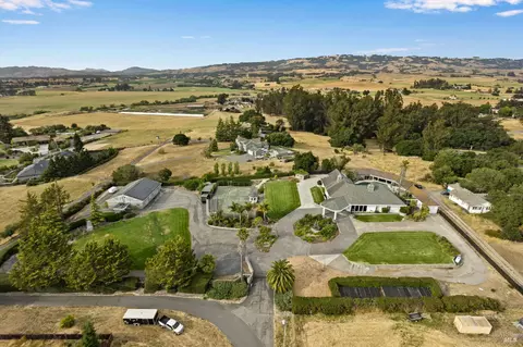 View/Area - 365 Ely Rd N, Petaluma, CA 94954 photo 1 of 6