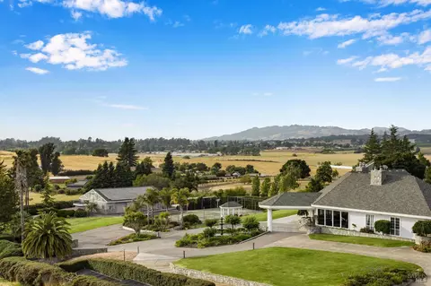 View/Area - 365 Ely Rd N, Petaluma, CA 94954 photo 3 of 6