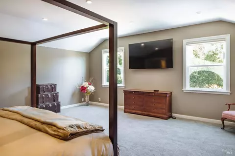 Bedroom - 365 Ely Rd N, Petaluma, CA 94954 photo 2 of 6