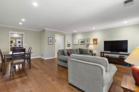 Living - 1774 Devonshire Dr, Benicia, CA 94510 photo 2 of 3