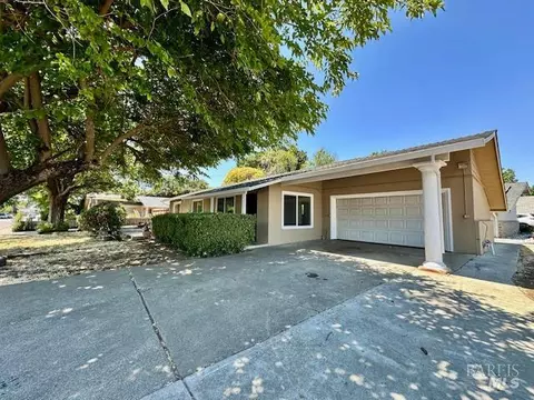 1836 Minnesota St, Fairfield, CA 94533 photo 2