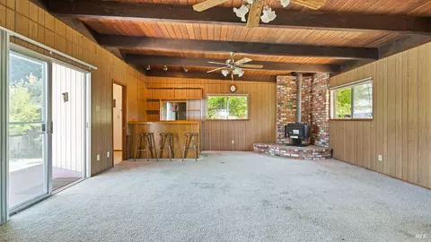 Living - 114 Edith St, Petaluma, CA 94952 photo 4 of 6
