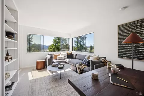 904 Via Casitas, Greenbrae, CA 94904