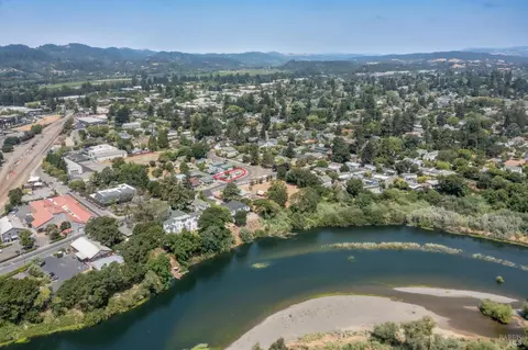 View/Area - 87 Front St, Healdsburg, CA 95448 photo 4 of 5