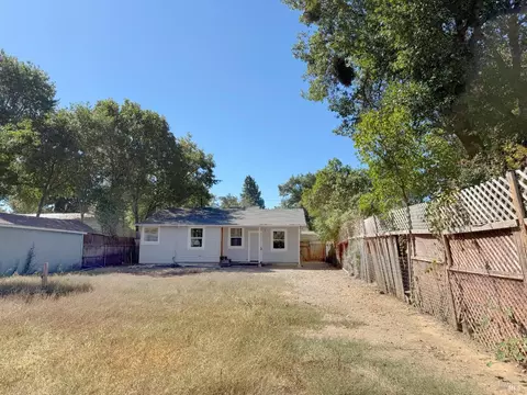 Exterior - 420 Della Ave, Willits, CA 95490 photo 5 of 6
