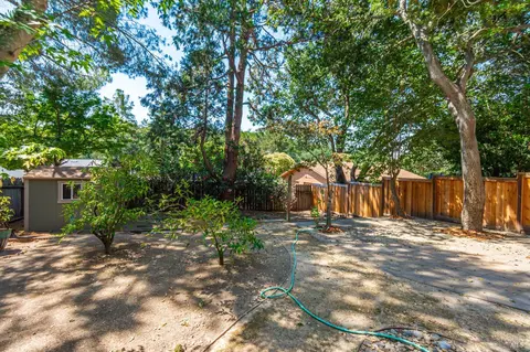 Exterior - 431 E Berna Ave, Napa, CA 94559 photo 11 of 23