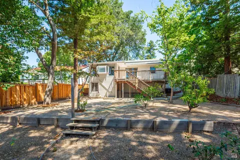 Exterior - 431 E Berna Ave, Napa, CA 94559 photo 2 of 23