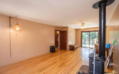 Living - 431 E Berna Ave, Napa, CA 94559 photo 7 of 7