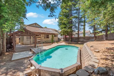 Exterior - 119 Lighthouse Way, Vacaville, CA 95688 photo 9 of 13