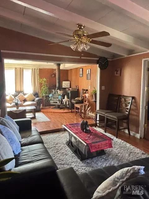 1112 1st St, Fairfield, CA 94533