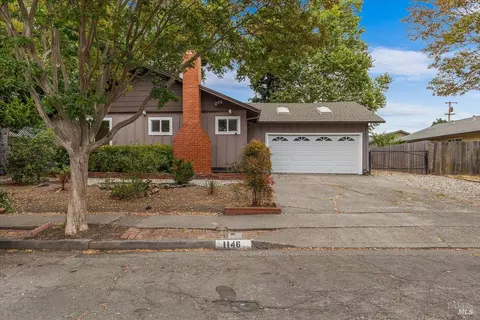 1146 Evans Dr, Santa Rosa, CA 95405