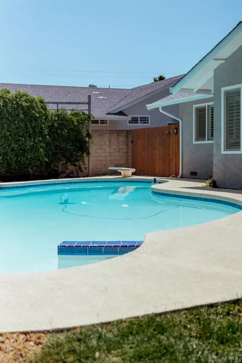 185 Salinas Dr, Vacaville, CA 95688 photo 40