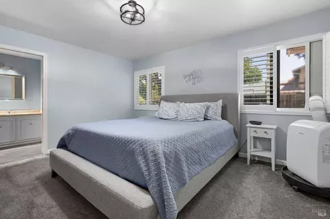185 Salinas Dr, Vacaville, CA 95688 photo 17