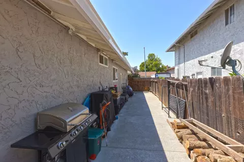 185 Salinas Dr, Vacaville, CA 95688 photo 29
