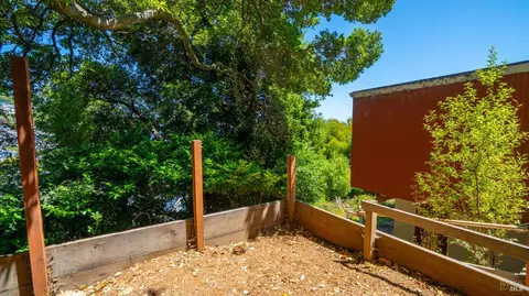 Exterior - 16-18 Sausalito Blvd, Sausalito, CA 94965 photo 8 of 13