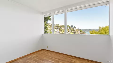 Bedroom - 16-18 Sausalito Blvd, Sausalito, CA 94965 photo 12 of 12
