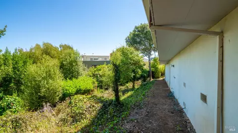 Exterior - 16-18 Sausalito Blvd, Sausalito, CA 94965 photo 11 of 13
