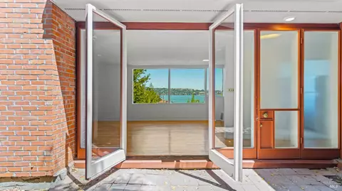 Entry Way - 16-18 Sausalito Blvd, Sausalito, CA 94965 photo 2 of 2