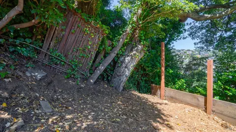 Exterior - 16-18 Sausalito Blvd, Sausalito, CA 94965 photo 9 of 13