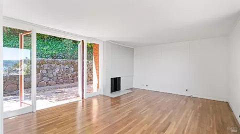 Living - 16-18 Sausalito Blvd, Sausalito, CA 94965 photo 7 of 10