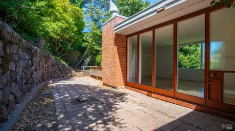 Exterior - 16-18 Sausalito Blvd, Sausalito, CA 94965 photo 5 of 13