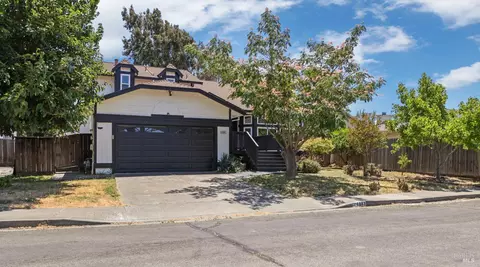 Exterior - 4881 Regency Pl, Fairfield, CA 94534 photo 3 of 11