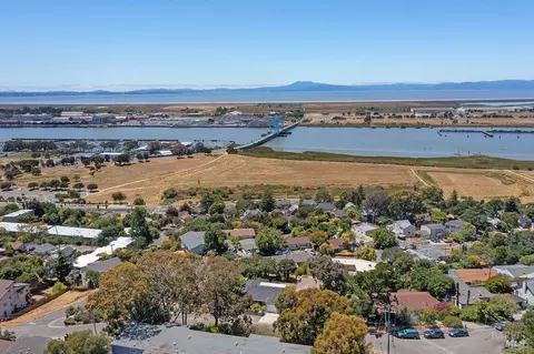 View/Area - 185 Baxter St, Vallejo, CA 94590 photo 3 of 6
