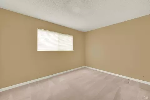 Bedroom - 112 Picadilly Cir, Vallejo, CA 94591 photo 1 of 16