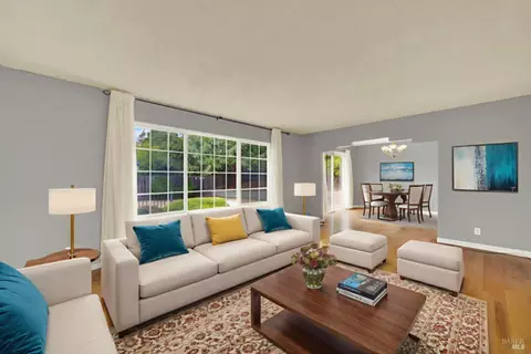 Living - 112 Picadilly Cir, Vallejo, CA 94591 photo 8 of 9