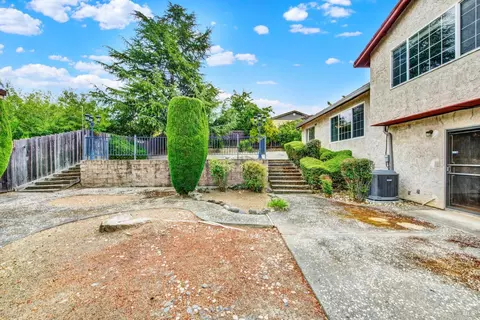 Exterior - 112 Picadilly Cir, Vallejo, CA 94591 photo 12 of 16