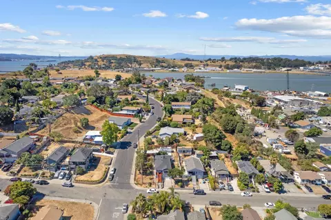 View/Area - 657 Porter St, Vallejo, CA 94590 photo 5 of 6