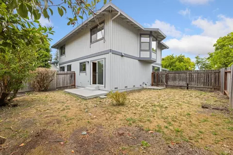 Exterior - 8307-8308 Lasalle Ave, Cotati, CA 94931 photo 6 of 14